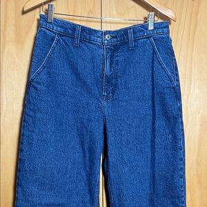 Abercrombie and Fitch 90’s relaxed high Rise Jeans